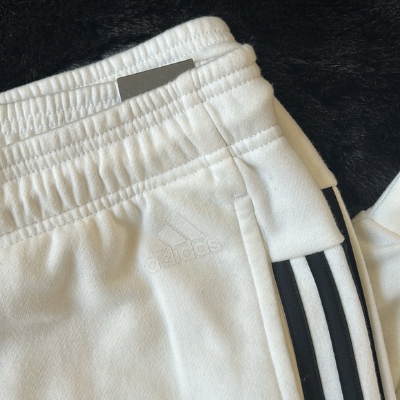 NWT - Adidas 3-Stripe Regular Tapered Normal Length Jogger (Size M) - Picture 2 of 4